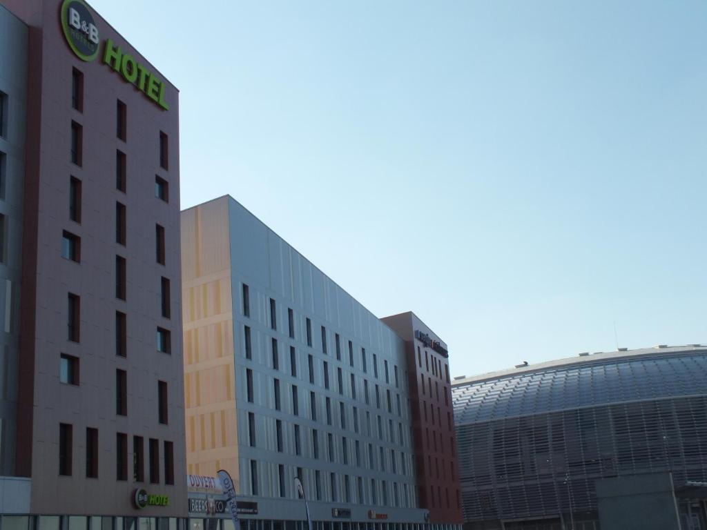 B&B Hotel Lille Grand Stade Вильнёв-д'Аск Экстерьер фото